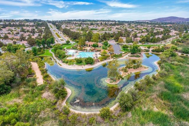 1288 Long View Drive, Chula Vista CA: https://media.crmls.org/mediaz/7af87653-4a76-4a4f-9d7a-a3b33543da09.jpg