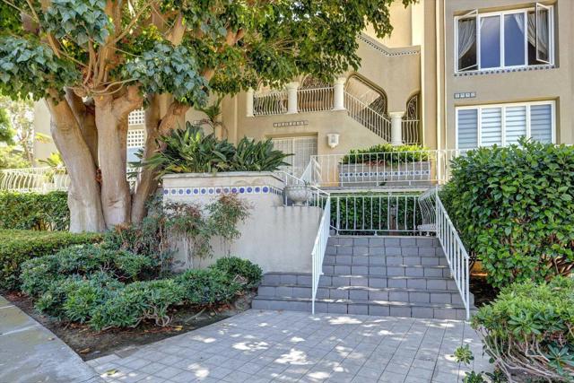 4018 Nobel Dr., San Diego CA: https://media.crmls.org/mediaz/7af88ec0-0329-4628-a2b8-a429afc54ca3.jpg