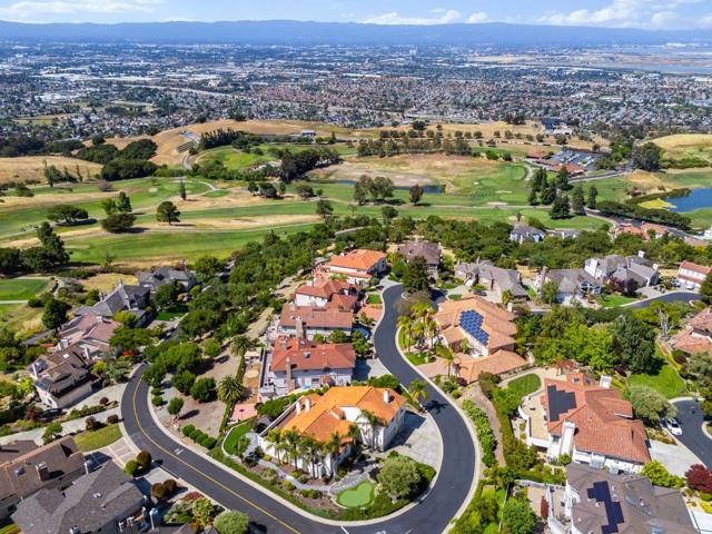 1822 Saint Andrews Court, Milpitas CA: https://media.crmls.org/mediaz/7af8d05a-165b-4679-97bf-520733f0afa0.jpg