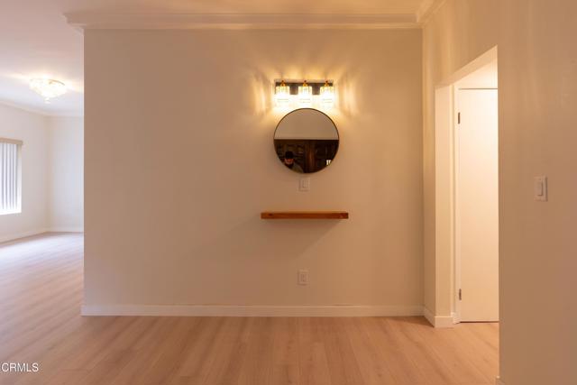Detail Gallery Image 5 of 16 For 234 N Kenwood St #202,  Glendale,  CA 91206 - 2 Beds | 2 Baths