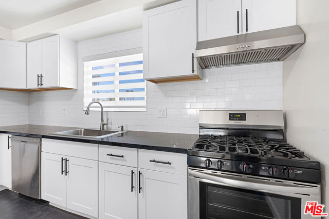 25226 Loytan Street, Torrance, California 90505, 3 Bedrooms Bedrooms, ,1 BathroomBathrooms,Residential Lease,Sold,Loytan,25581135