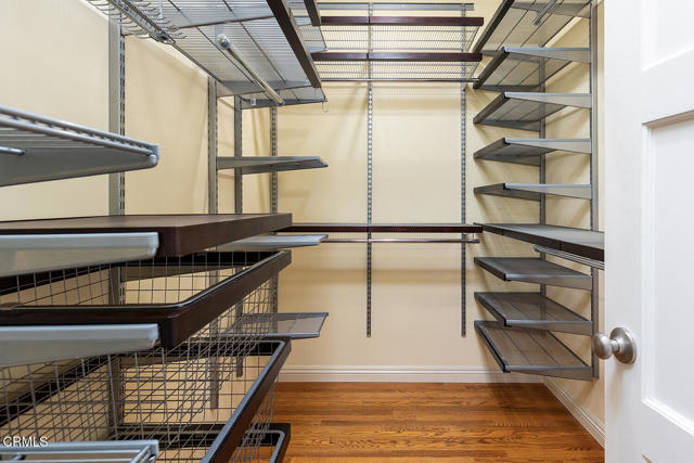 2250 Cooley Place, Pasadena CA: https://media.crmls.org/mediaz/7af9d502-29d8-46d2-b790-6f69b6cc4000.jpg