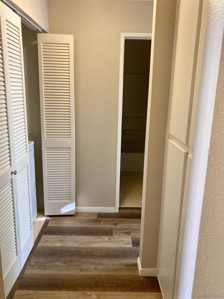 7405 Charmant Drive - photo 14
