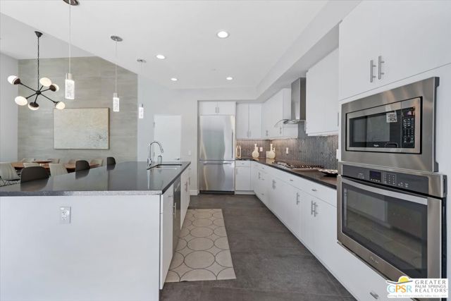 431 Suave Lane, Palm Springs, CA 92262