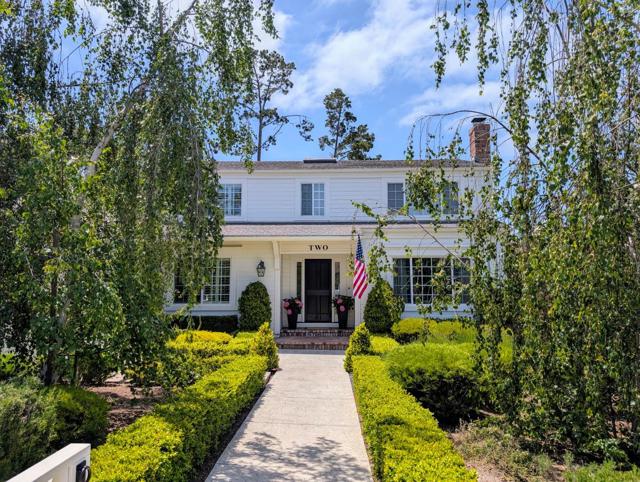2 Black Tail Lane, Monterey CA: https://media.crmls.org/mediaz/7afab108-f2ce-483a-a959-27b9646a1a03.jpg