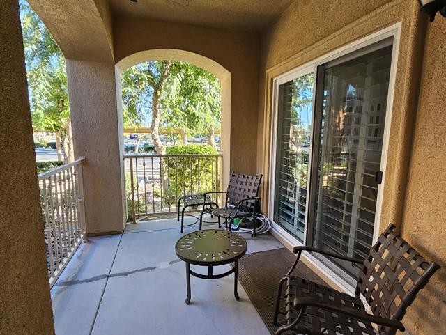 45245 Seeley Drive, La Quinta CA: https://media.crmls.org/mediaz/7afb084a-875b-46bb-8fed-c622aefa0d85.jpg