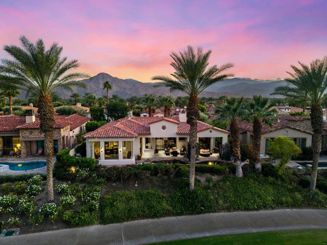 75836 Via Cortona, Indian Wells CA: https://media.crmls.org/mediaz/7afc513d-0961-4e23-8932-9e10a8e3b81b.jpg