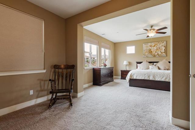 1515 Sunflower Drive, Hollister CA: https://media.crmls.org/mediaz/7afc5674-c3f7-457f-851d-675c673c8fec.jpg