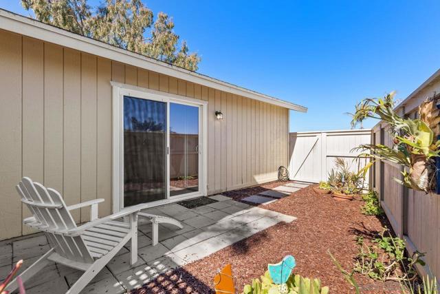 285 Aspenwood Ln, Encinitas, California 92024, 3 Bedrooms Bedrooms, ,2 BathroomsBathrooms,Condominium,For Sale,Aspenwood Ln,250019872SD