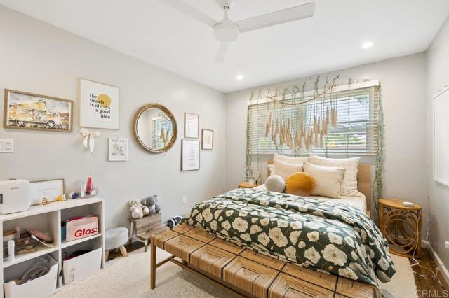 1105 Evergreen Drive, Encinitas CA: https://media.crmls.org/mediaz/7b00747b-8273-45ce-aaa0-08029af09a37.jpg