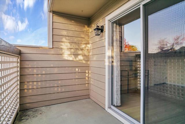 5973 Lake Almanor Drive, San Jose CA: https://media.crmls.org/mediaz/7b012268-6adb-4e78-9551-d6a1dabd7400.jpg