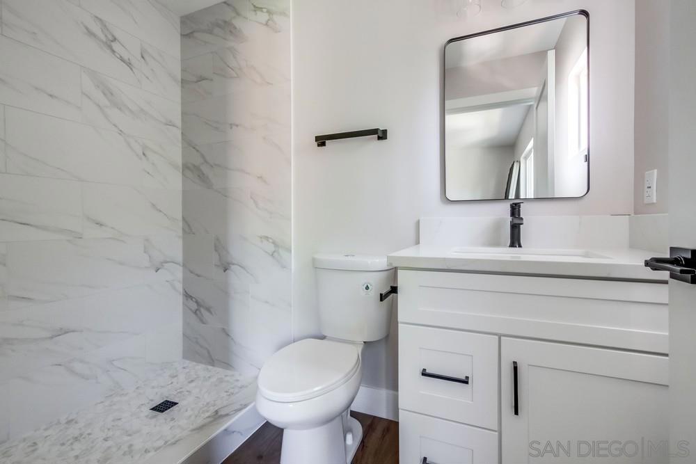 MLS #250040243SD image #9