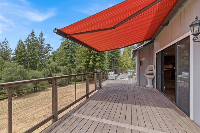 23435 Summit Road, Los Gatos CA: https://media.crmls.org/mediaz/7b01e09d-5a0e-46e7-8384-a786a311cf40.jpg