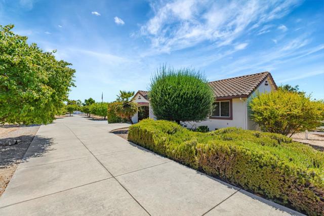 1152 Little River Drive, Hollister CA: https://media.crmls.org/mediaz/7b01e5da-1096-444e-8397-9f33b5c86bfa.jpg