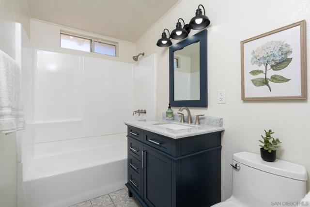 Image 64 of 75 For 12325 Lemoncrest Drive