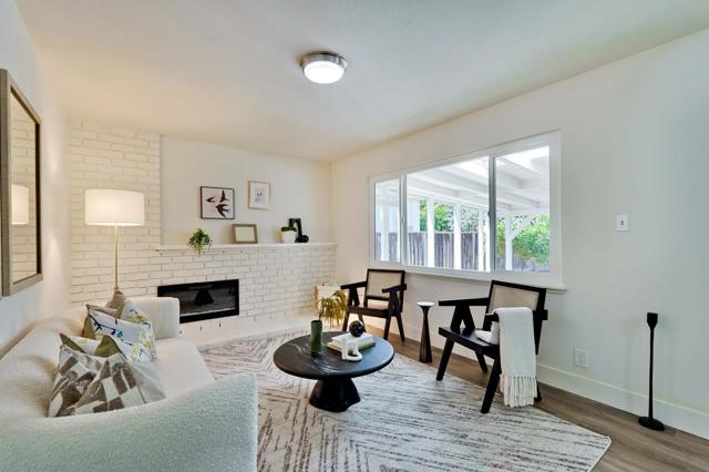 10211 E Estates Drive, Cupertino CA: https://media.crmls.org/mediaz/7b03da33-66bc-447c-a8bf-d64cc609f108.jpg