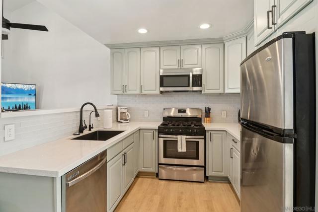 4851 Narragansett Ave, San Diego CA: https://media.crmls.org/mediaz/7b040251-5655-461d-9d74-66a40a51e80e.jpg