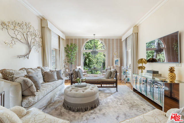 Drew Fenton | 175 W Channel Road Santa Monica CA | MLS: 7486795 Drew Fenton | 175 W Channel Road Santa Monica CA | MLS: 7486795