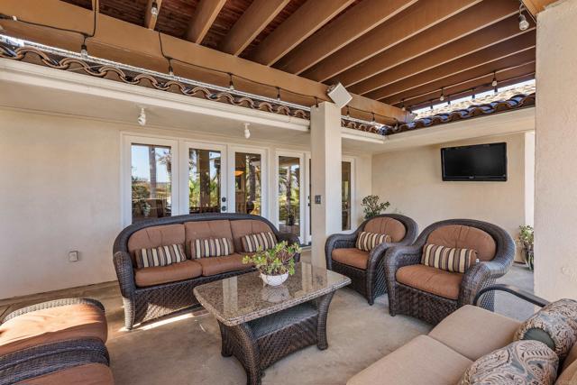 Detail Gallery Image 25 of 34 For 16346 via Del Alba, Rancho Santa Fe,  CA 92067 - 5 Beds | 5/1 Baths