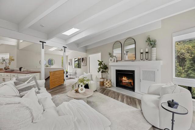321 Valencia Road, Aptos CA: https://media.crmls.org/mediaz/7b07dd22-e5e9-4226-9aa3-e92a030c3bac.jpg