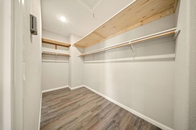 2086 Mahuron Circle, San Jose CA: https://media.crmls.org/mediaz/7b07e1c9-1ddc-438b-8109-89ca09695c7c.jpg