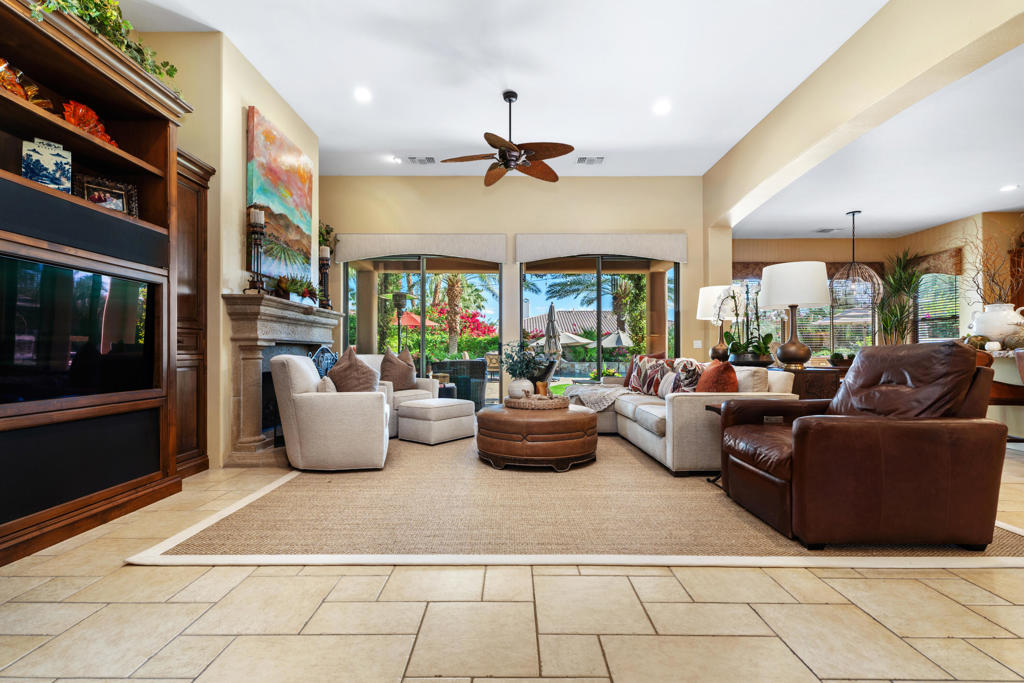 MLS #219138197DA image #8