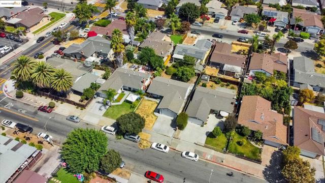 2040 Lanai Ave, San Jose CA: https://media.crmls.org/mediaz/7b08b92e-cbf4-4420-8dbe-91b9eb928faf.jpg