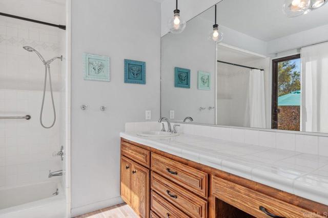 Detail Gallery Image 25 of 45 For 31424 Lilac Rd, Valley Center,  CA 92082 - 3 Beds | 3/1 Baths