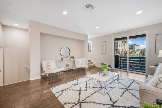 184 Lewis Lane, Morgan Hill CA: https://media.crmls.org/mediaz/7b0a9949-0765-4c19-84ef-d55657b044c2.jpg