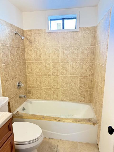 2841 Filbert Street, Oakland CA: https://media.crmls.org/mediaz/7b0aa4b9-d60e-426e-8c78-6589b476821d.jpg