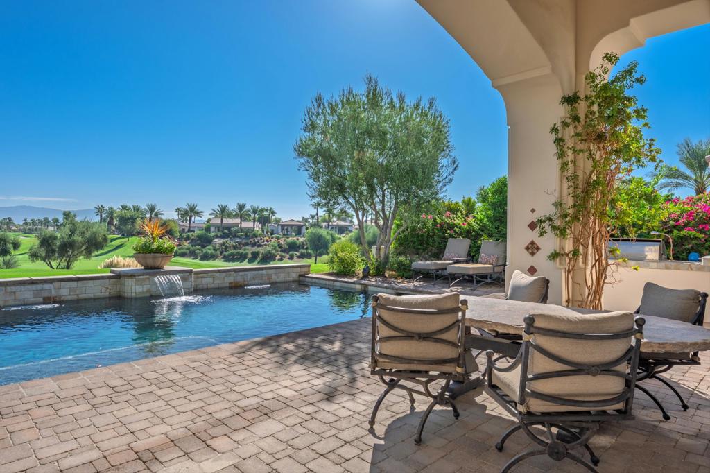 MLS #219136610DA image #1