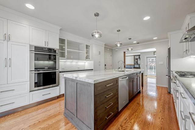 520 Topaz Street, Redwood City CA: https://media.crmls.org/mediaz/7b0d20fe-2c55-46b5-9b08-6c39693baaeb.jpg