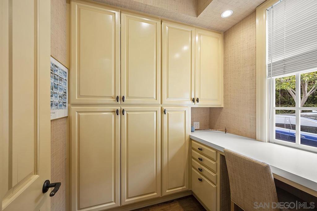 7612 Hillside Dr - photo 18