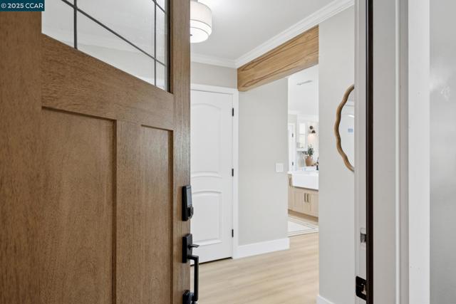 2101 Golden Rain, Walnut Creek CA: https://media.crmls.org/mediaz/7b0dd00a-0555-4125-830e-eef819068a29.jpg