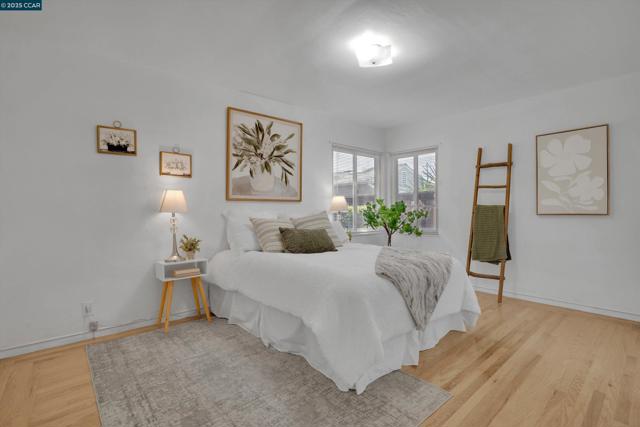 2968 Glenside Dr, Concord CA: https://media.crmls.org/mediaz/7b0e55fb-c9a5-411f-bc3d-34d9112b7b8b.jpg