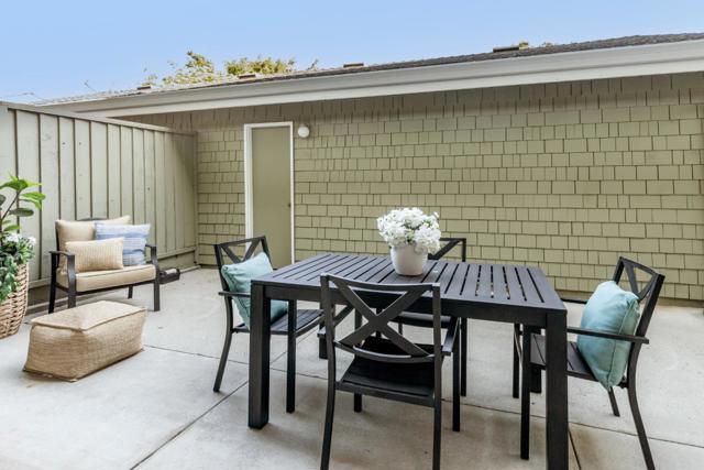 283 De Soto Drive, Los Gatos CA: https://media.crmls.org/mediaz/7b0e893d-bf38-4384-8ec6-6e1105165e73.jpg