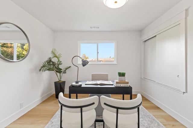 308 Cedar Street, San Carlos CA: https://media.crmls.org/mediaz/7b0ee040-3338-4cc3-afd6-58337b754493.jpg