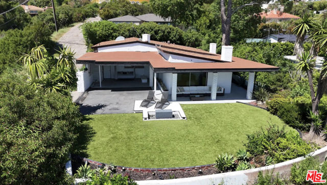 9924 Beverly Grove Drive photo 1