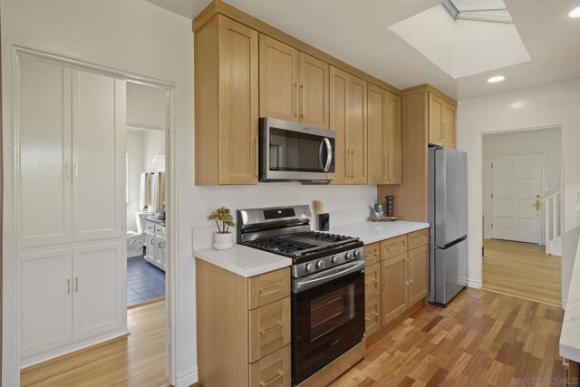 4427 Osprey St, San Diego CA: https://media.crmls.org/mediaz/7b1129a8-3caf-4a18-97f4-4686bc9e5d89.jpg