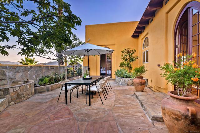 Image 3 of 35 For 3696 Alta Loma Dr