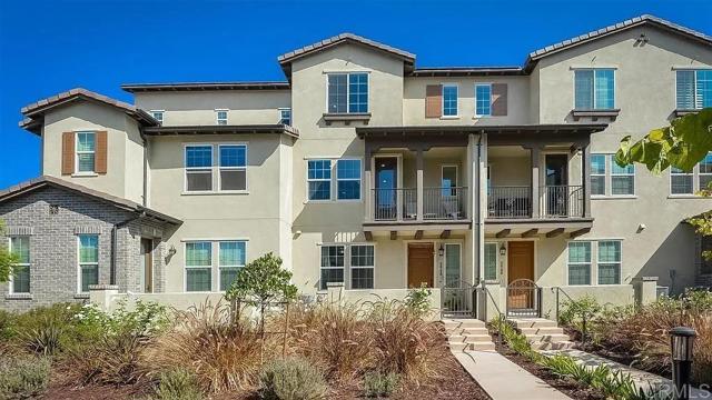 Detail Gallery Image 1 of 21 For 16160 Veridian Cir, San Diego,  CA 92127 - 4 Beds | 3/1 Baths