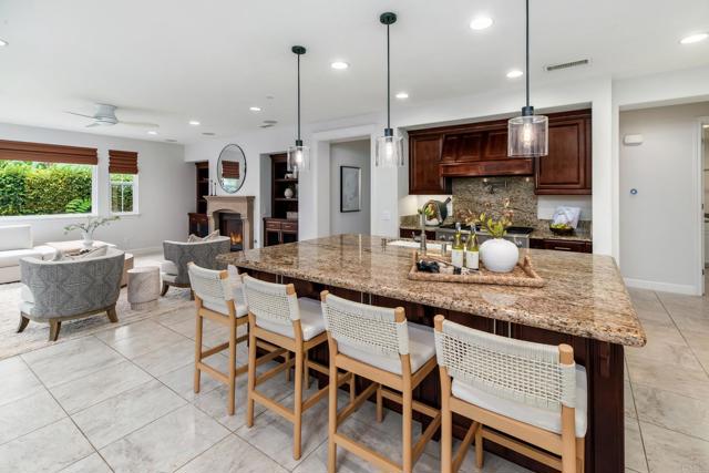 Detail Gallery Image 21 of 48 For 548 Quail Pointe Ln, Encinitas,  CA 92024 - 5 Beds | 5/1 Baths