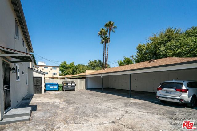 6640 Woodman Avenue, Van Nuys CA: https://media.crmls.org/mediaz/7b14f721-1858-482f-bd8b-f6d20112fdca.jpg