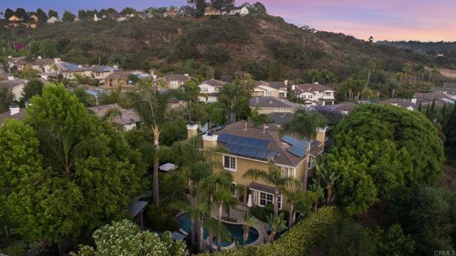 3655 Sage Canyon Drive, Encinitas CA: https://media.crmls.org/mediaz/7b15336a-7183-437b-ac1a-ed2d6a091411.jpg