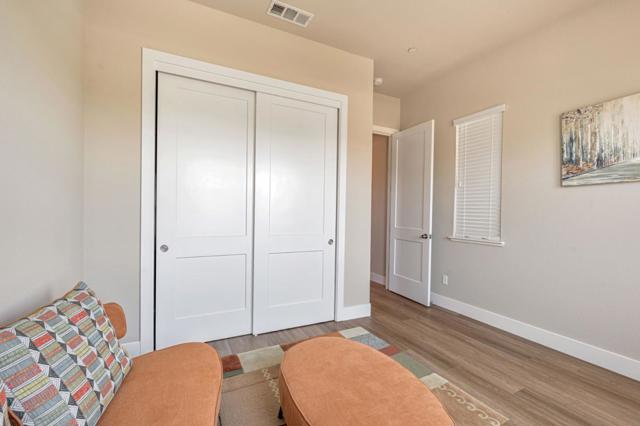 2408 Dilip Drive, Manteca CA: https://media.crmls.org/mediaz/7b154130-87d1-4ada-a4d8-6d339fa2e640.jpg