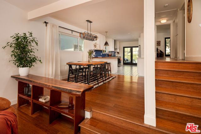 3639 Roderick Road photo 9