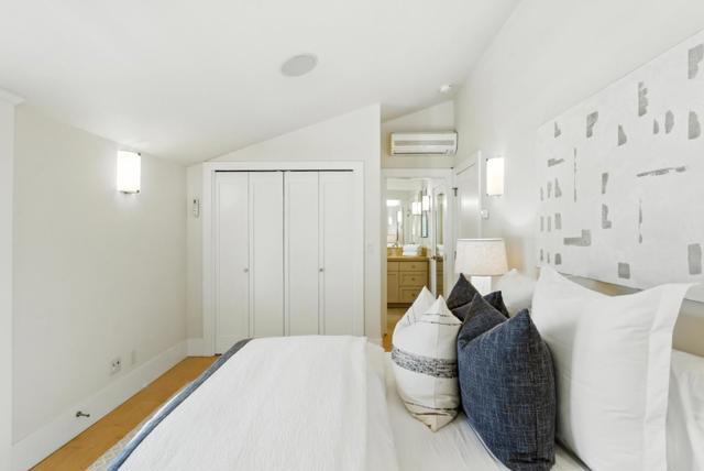 1630 Portola Avenue, Palo Alto CA: https://media.crmls.org/mediaz/7b1625df-b9ae-4440-b062-3da39f6cc770.jpg