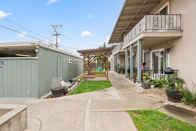 1799 Bradford Way, San Jose CA: https://media.crmls.org/mediaz/7b167ce6-48a3-42de-8a08-b6d149c19d24.jpg
