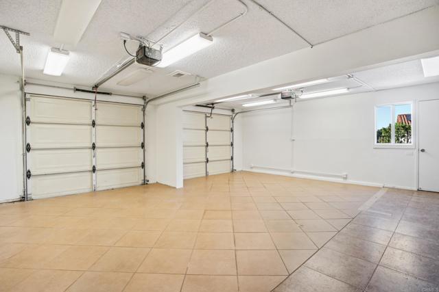 Detail Gallery Image 35 of 48 For 11000 Meadow Glen Way East, Escondido,  CA 92026 - 3 Beds | 2/1 Baths