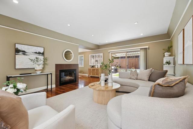 3401 Leafwood Court, San Mateo CA: https://media.crmls.org/mediaz/7b178b61-3c27-40f2-9aec-137128ea54bf.jpg